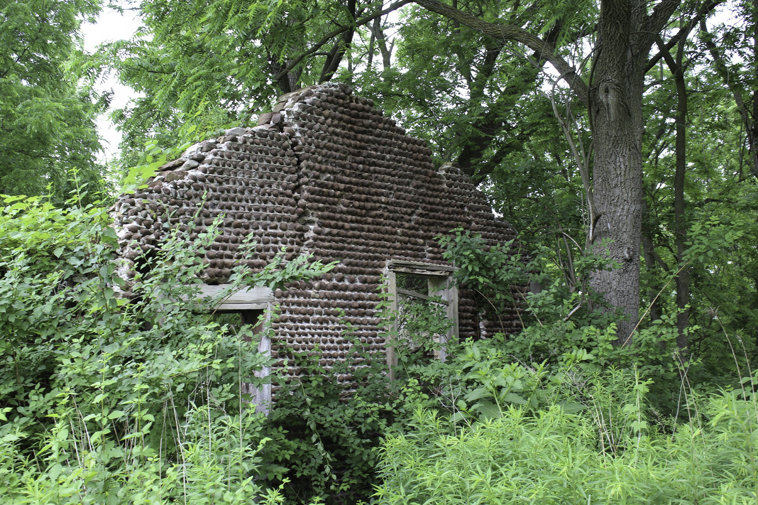 Ruins of house, Beechwood State Park